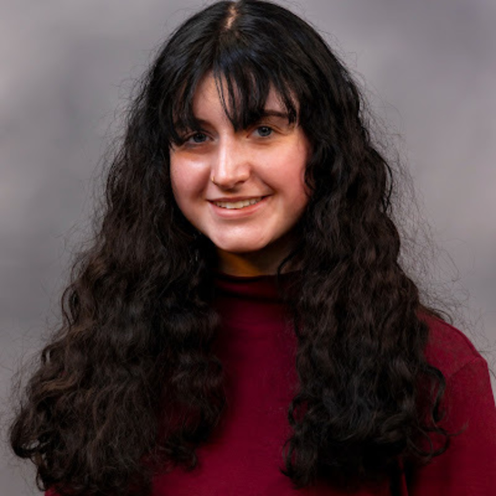 Meet your Posher, Acacia